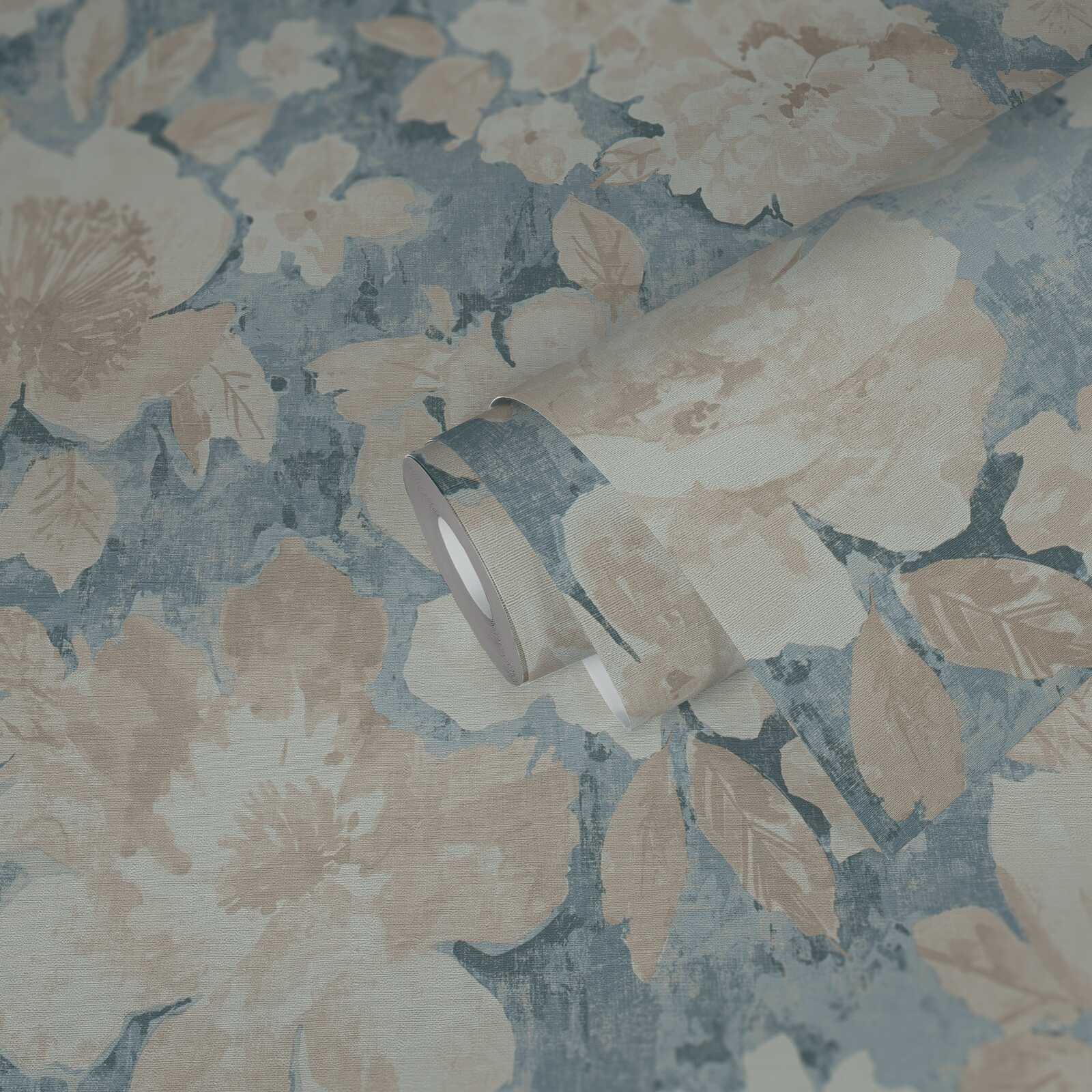             Non-woven floral wallpaper in watercolour and vintage look - blue, beige, cream
        