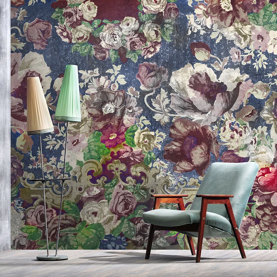Fotomural »carmente 2« - Motivo floral de estilo clásico delante de textura de yeso vintage - Coloreado | Material no tejido de textura ligera
