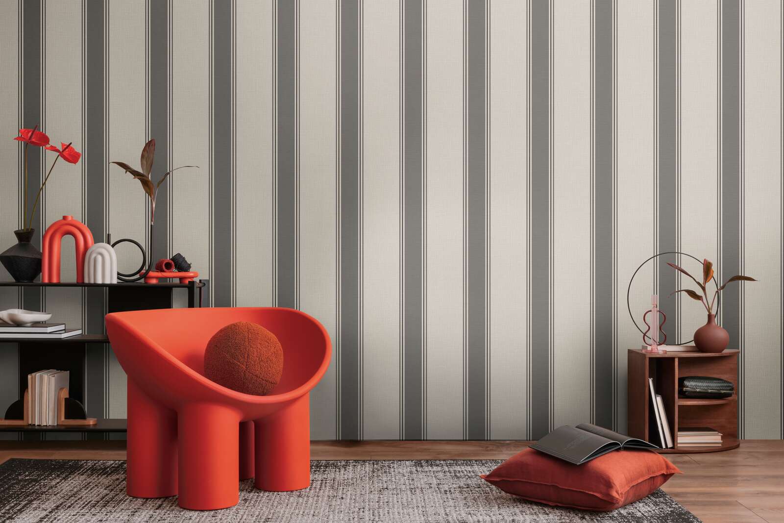             Classic stripe wallpaper in textile look - beige, grey
        