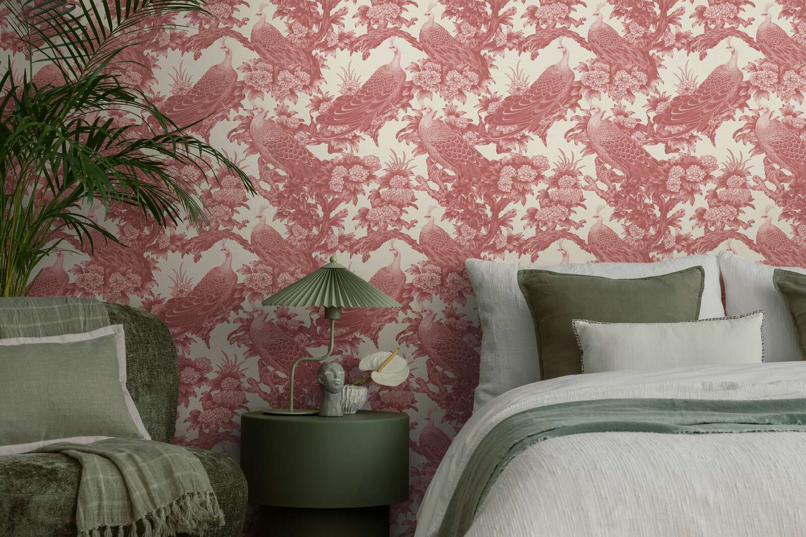             Non-woven wallpaper in English country house style with birds - red, cream, pink
        