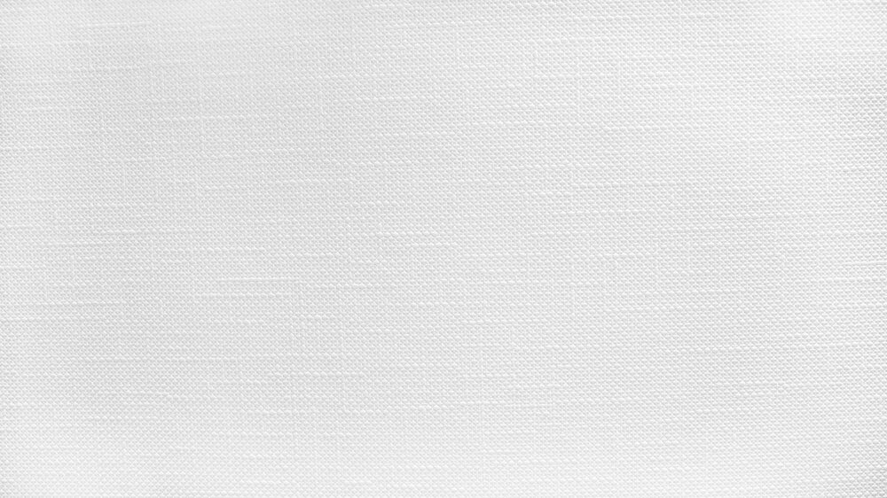             Papier peint blanc avec motif structuré d'aspect textile
        