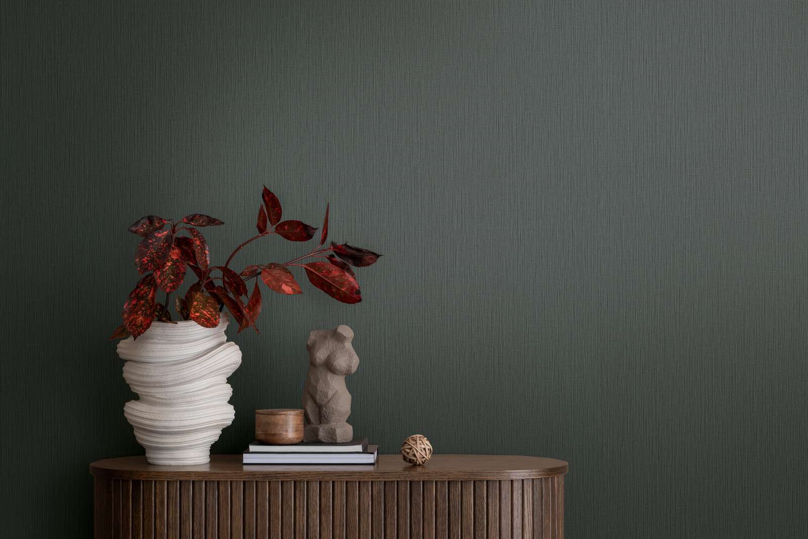             Dark plain non-woven wallpaper with a textured look - grey, anthracite
        