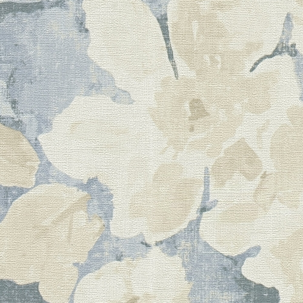             Non-woven floral wallpaper in watercolour and vintage look - blue, beige, cream
        