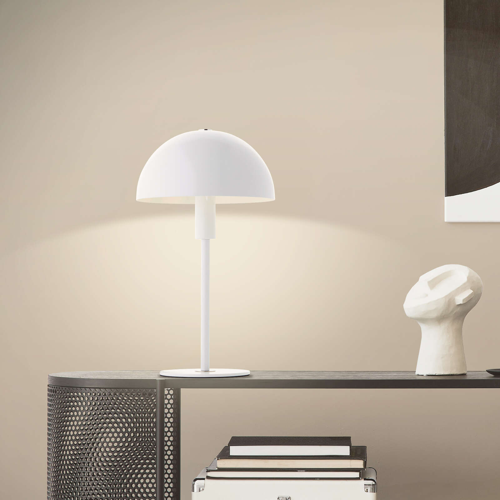             Metal table lamp - Lasse 3 - White
        
