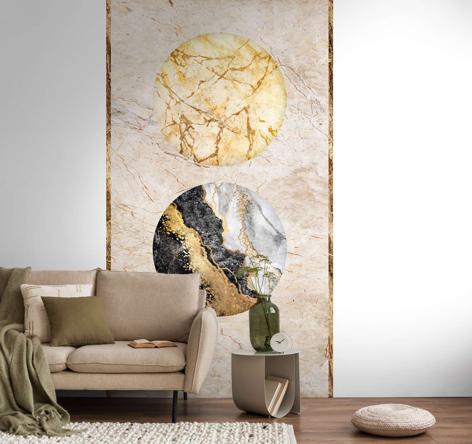             Luxurious marble non-woven wallpaper with circles and gold accents - beige, gold, black
        