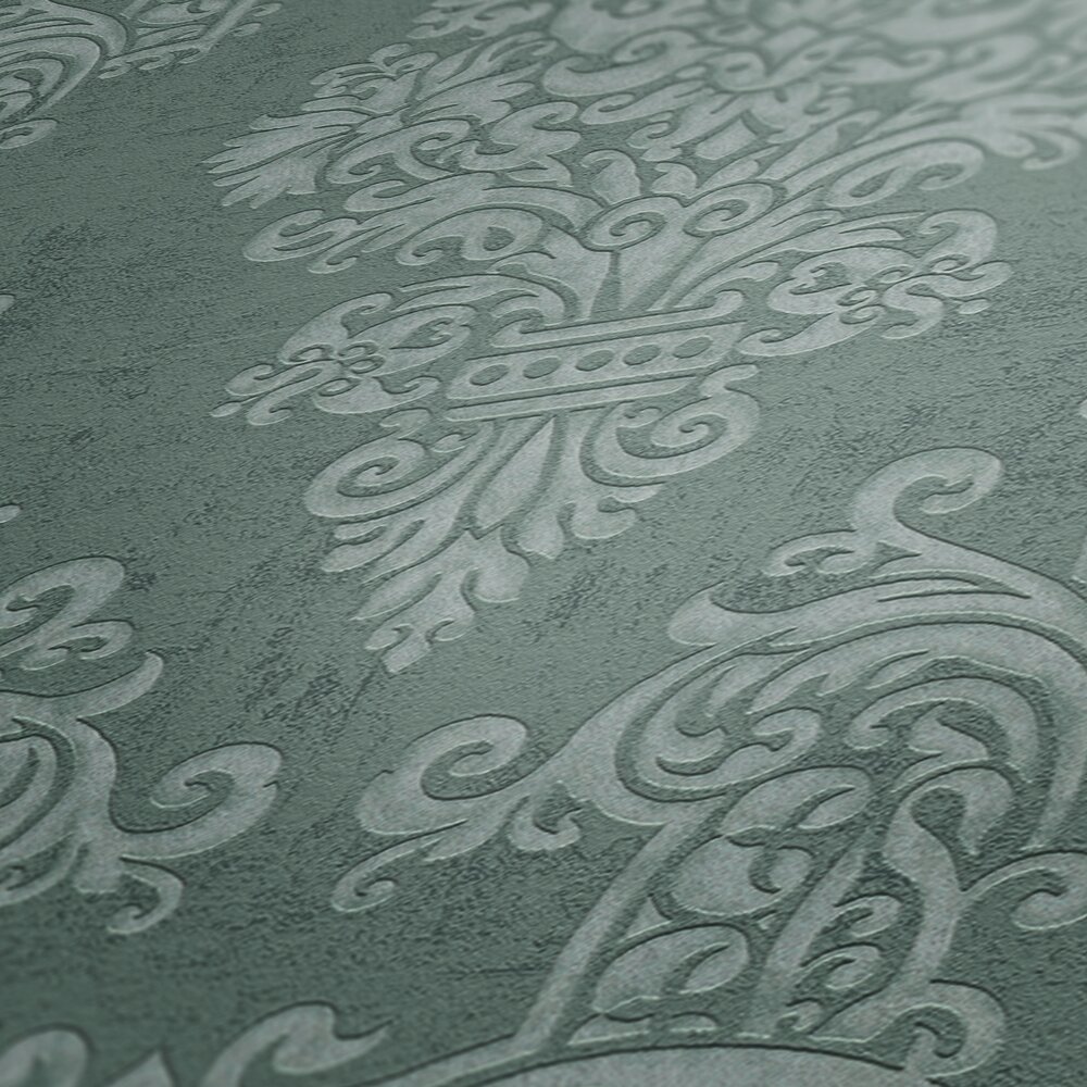             Non-woven wallpaper in baroque design with glitter effect - green, dark green
        