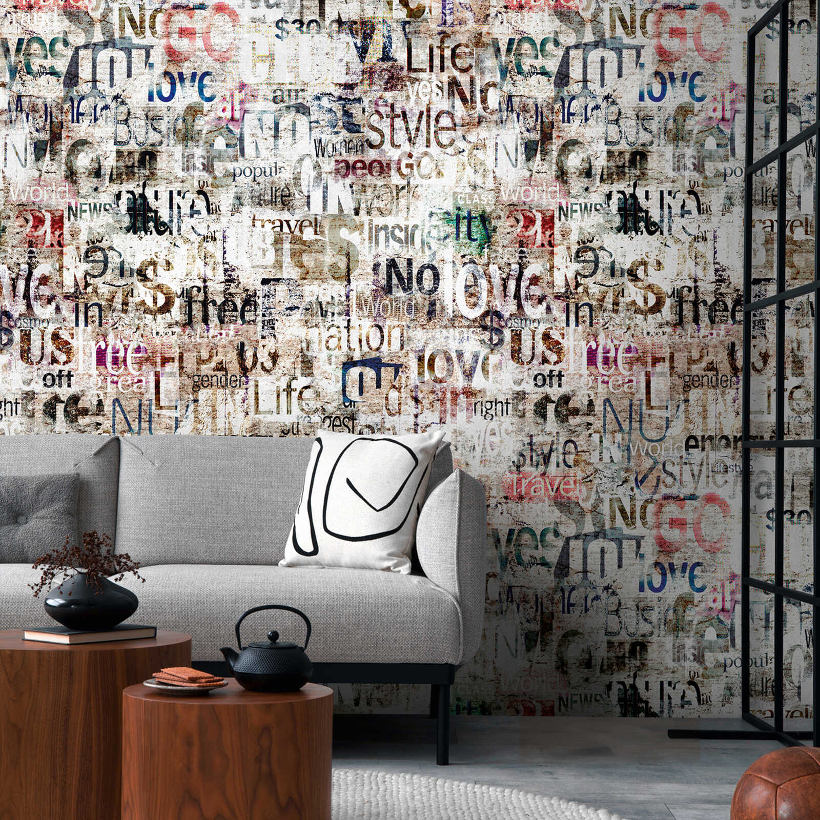         Artistic non-woven wallpaper with vintage newspaper print motif and large-scale pattern repetition - grey, beige, colourful
    