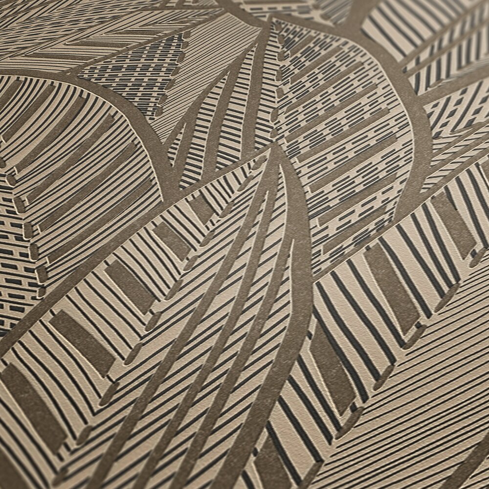             Jungle non-woven wallpaper with palm leaves and light gloss effects - metallic, black
        