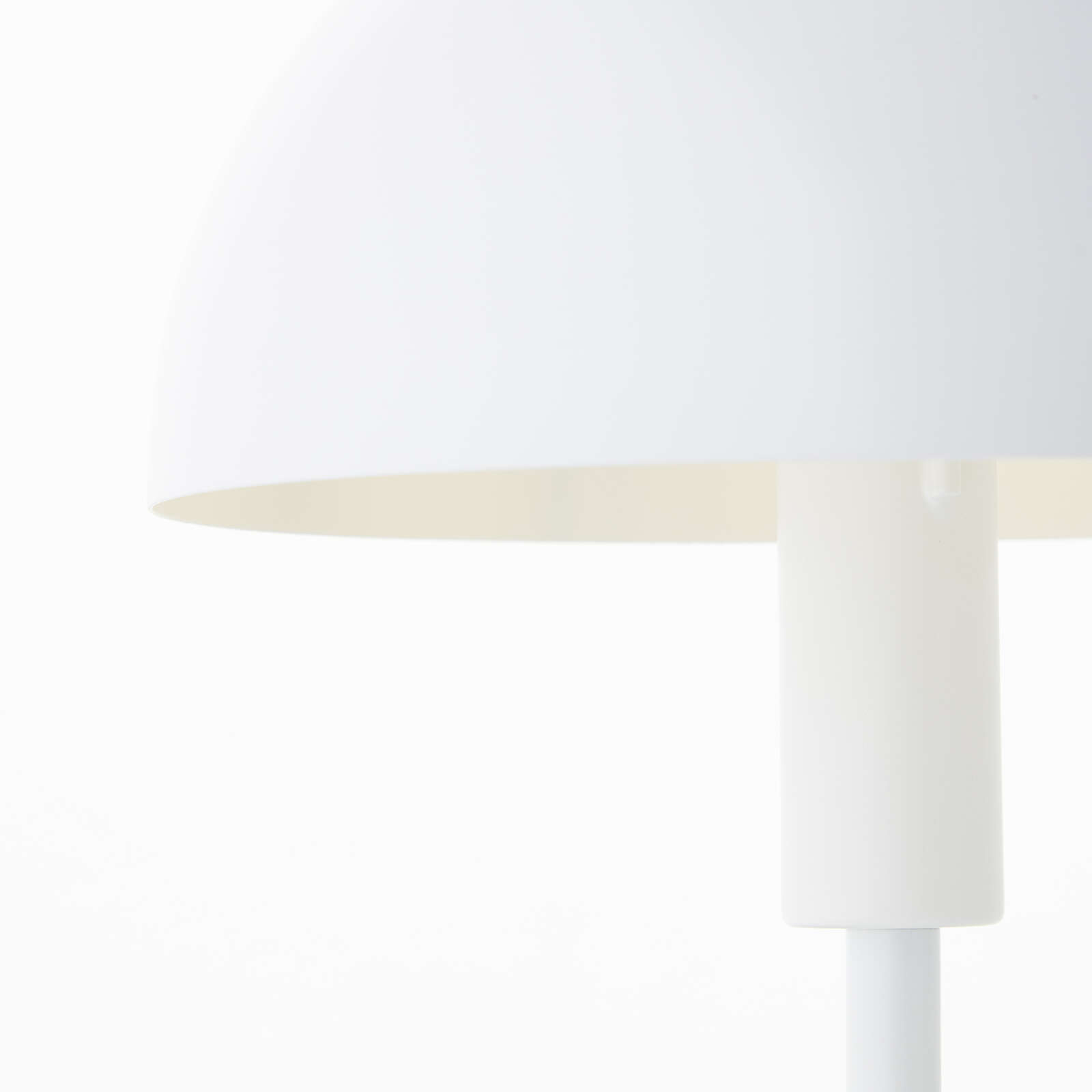             Lampada da tavolo in metallo - Lasse 3 - Bianco
        