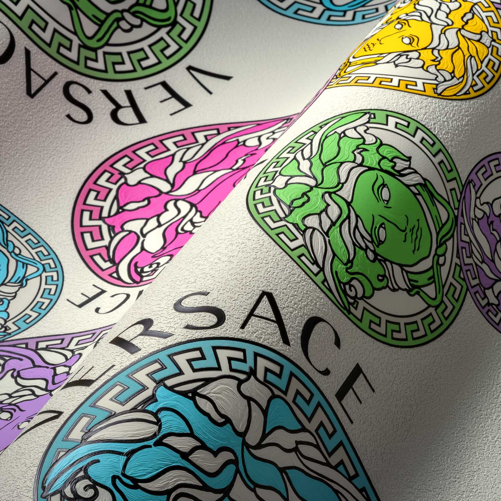             VERSACE Papier peint Méduse emblème motif - multicolore, crème
        