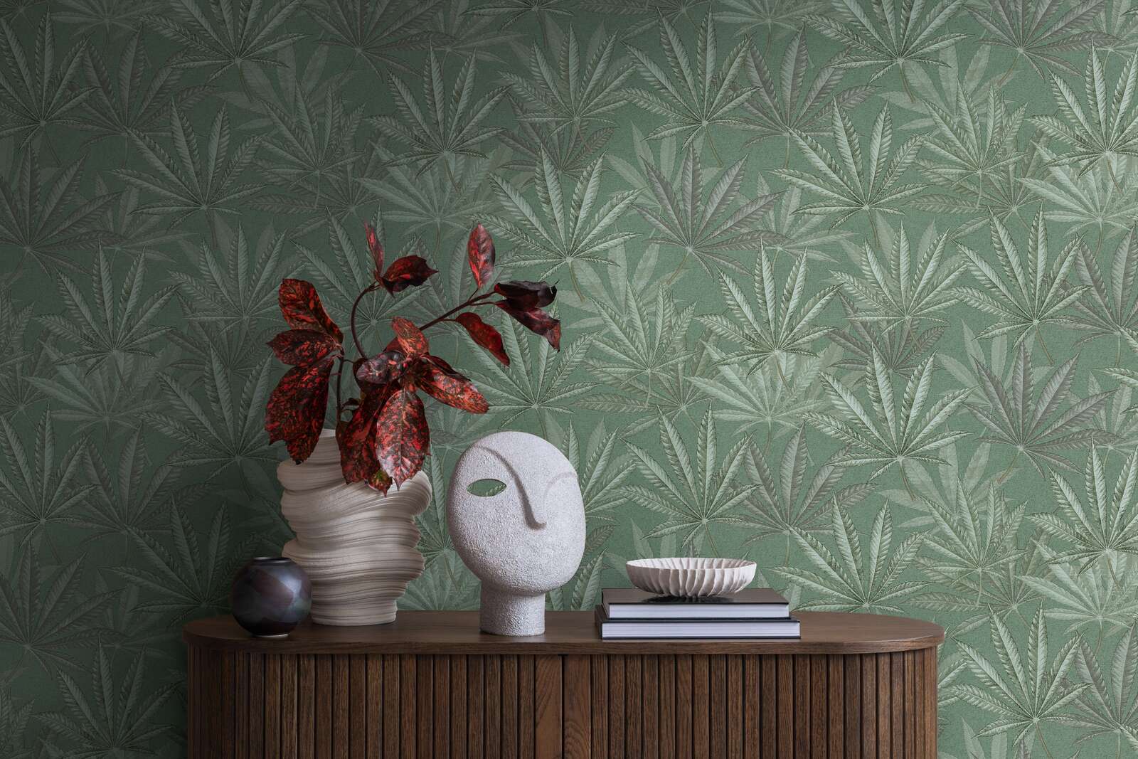             Non-woven wallpaper with leaf pattern in jungle look - green
        