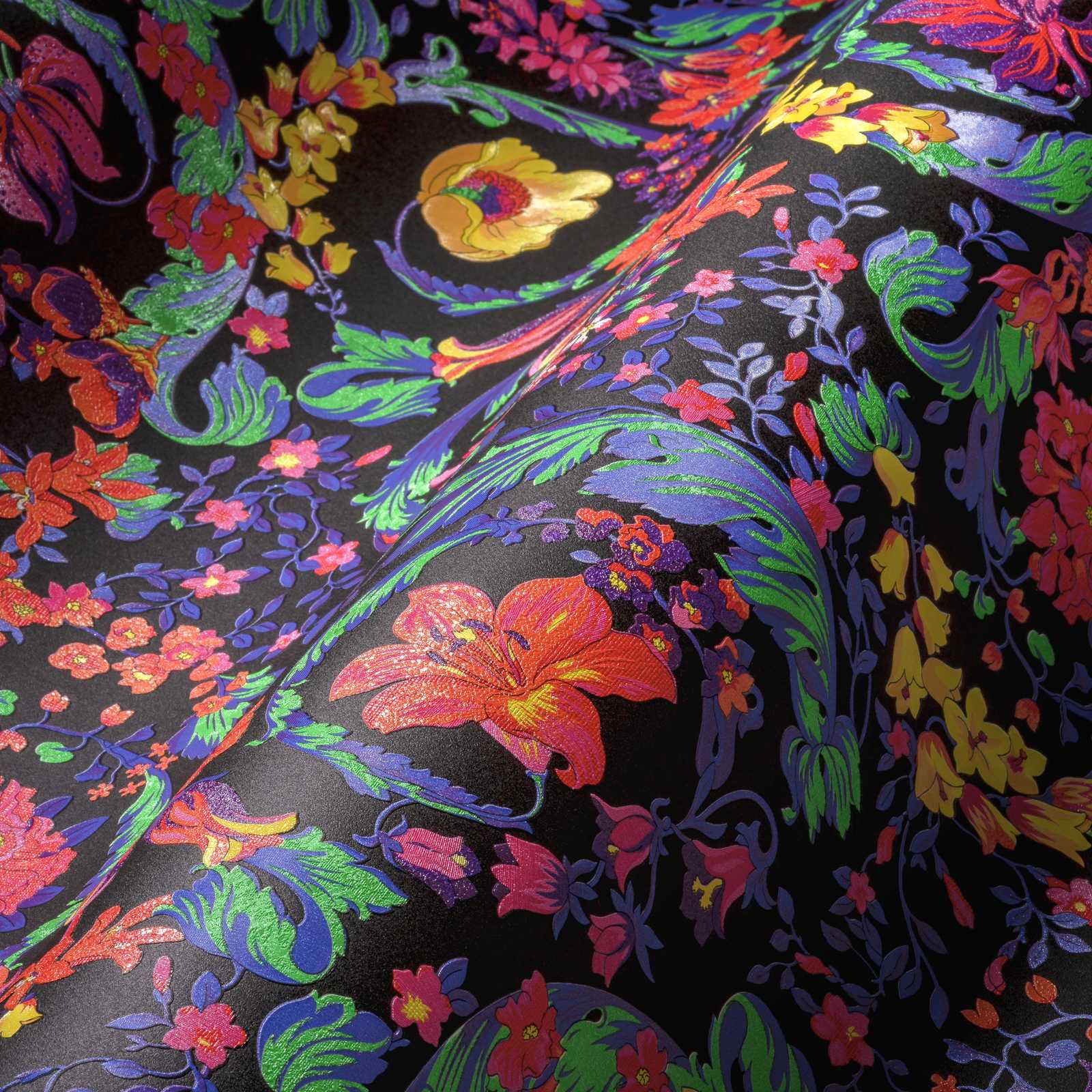             Floral VERSACE wallpaper ornaments in neon colours - multicoloured
        