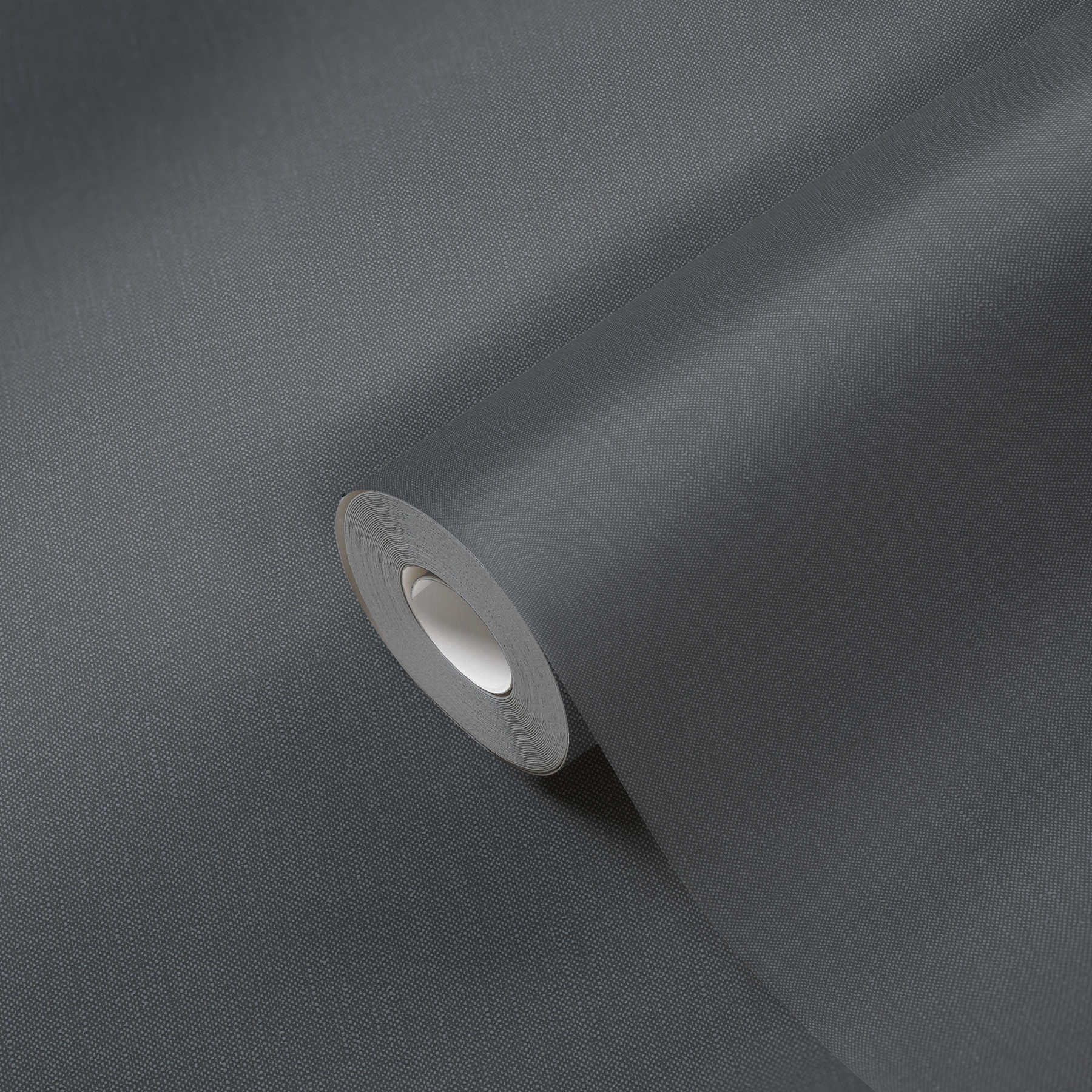             Plain non-woven wallpaper with a soft texture - grey
        