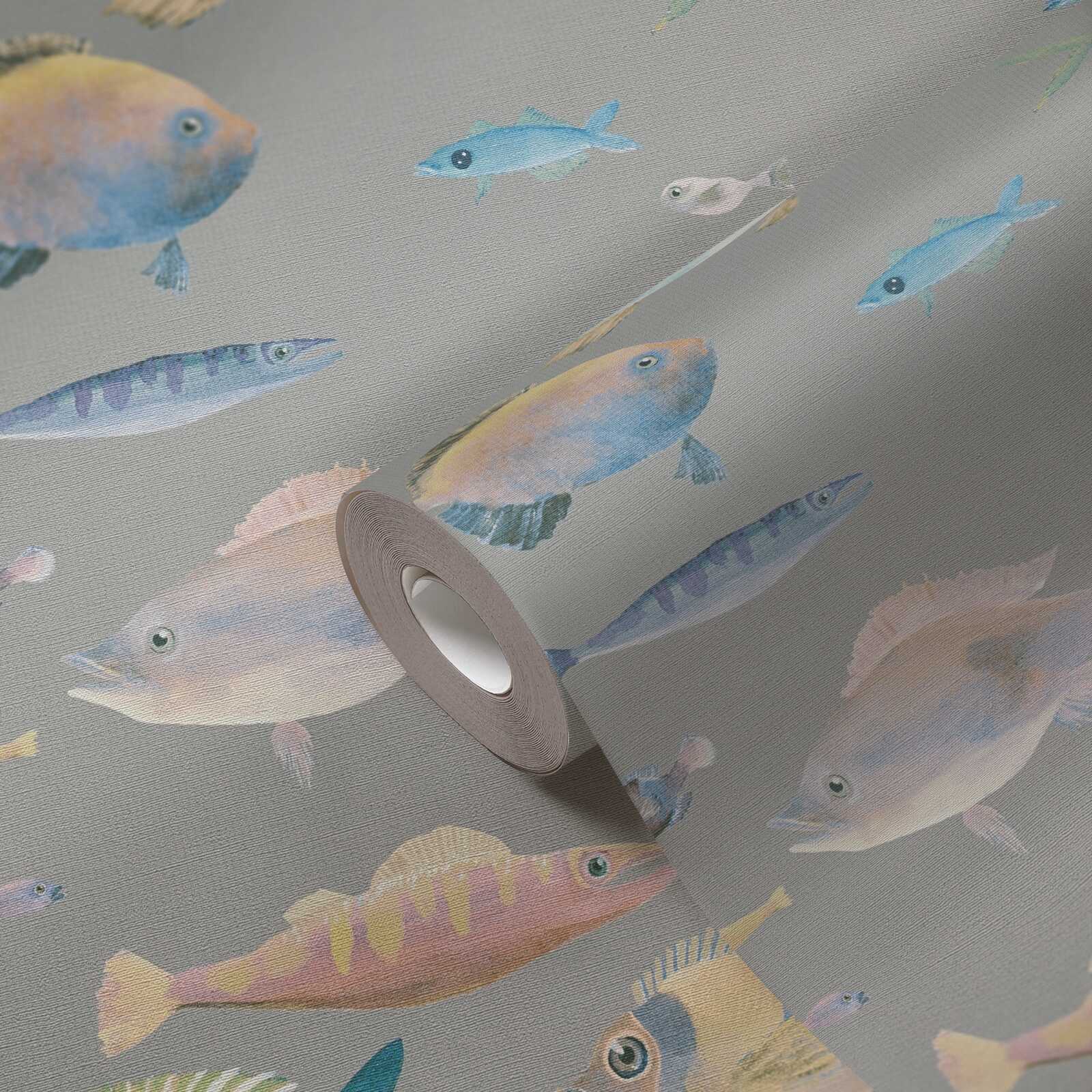             Papel pintado no tejido marítimo con motivos de peces - gris, colorido, azul
        