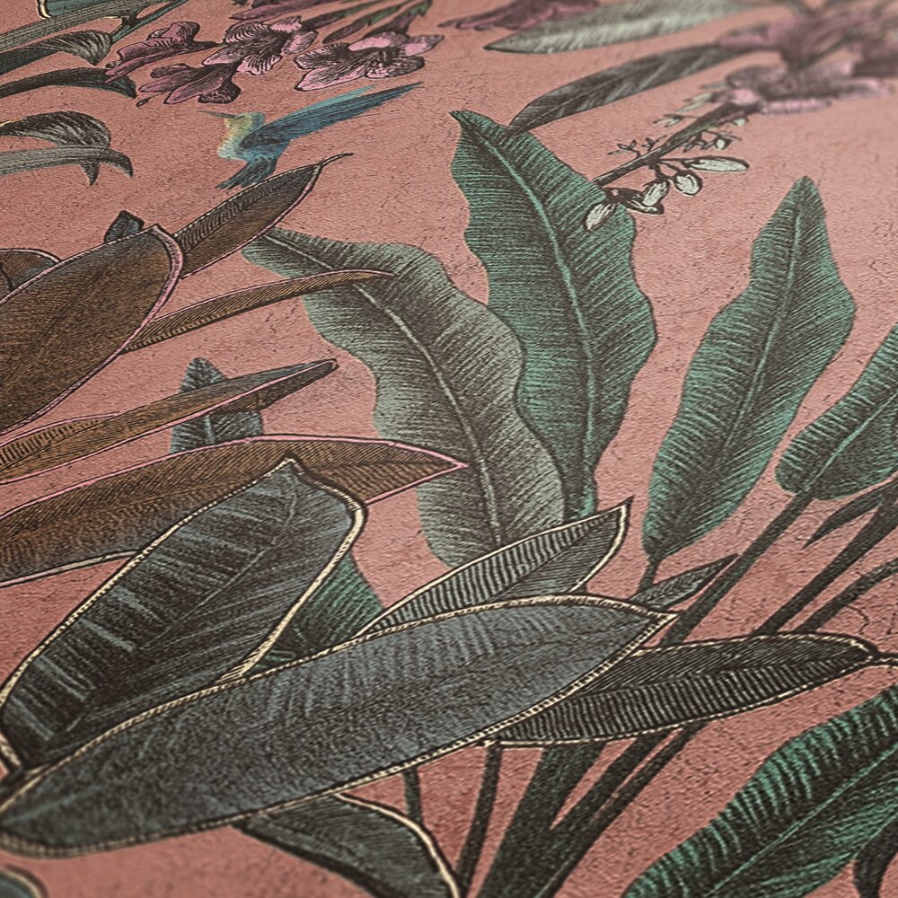             Non-woven wallpaper jungle with cockatoo in vintage look - pink, green, purple
        