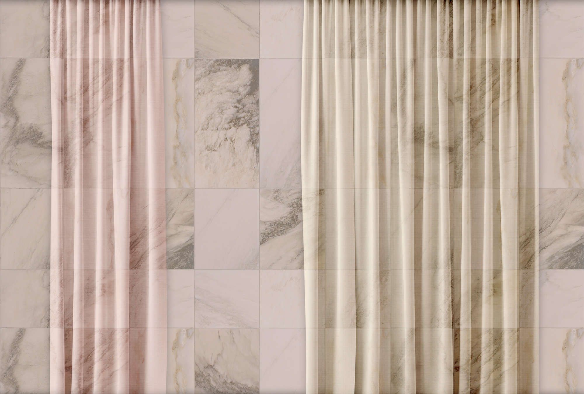             Digital behang »nova 3« - Subtiel vallende gordijnen tegen een beige marmeren muur - Licht gestructureerde vliesstof
        