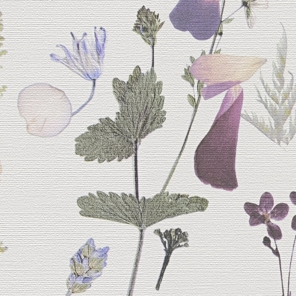             Non-woven wallpaper with blossom bouquet motif in country house style - violet, green, yellow
        