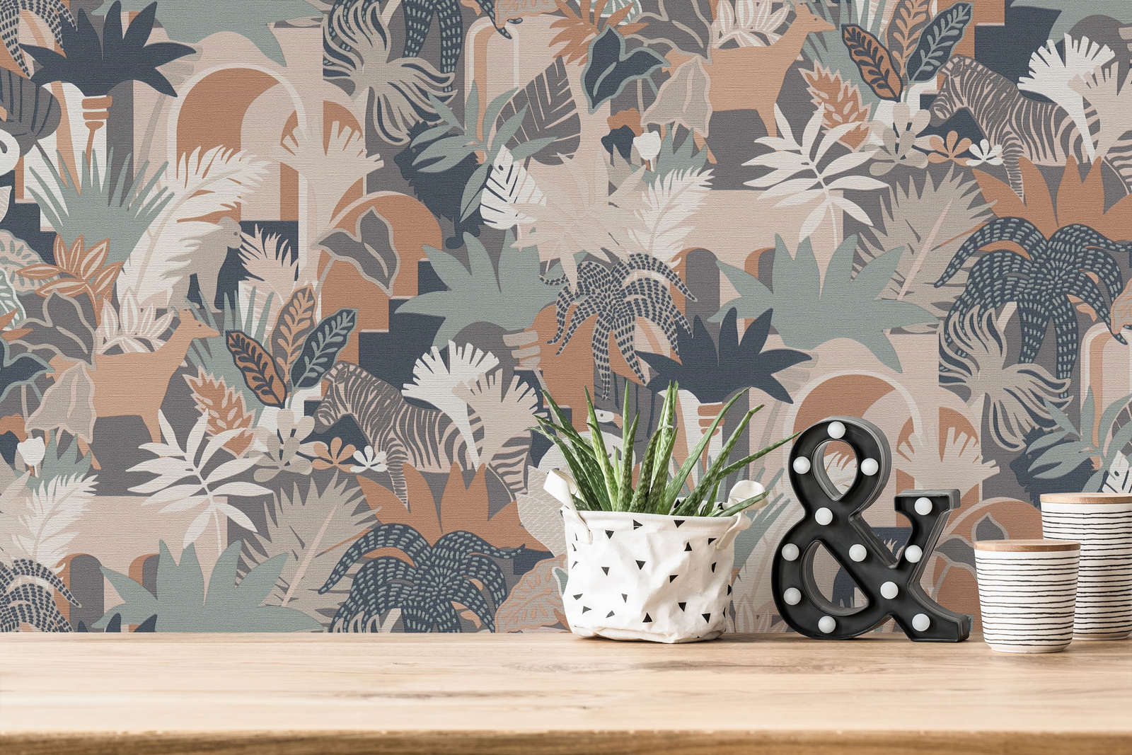             Non-woven wallpaper in subtle colours with animals - multicoloured, brown, pink
        