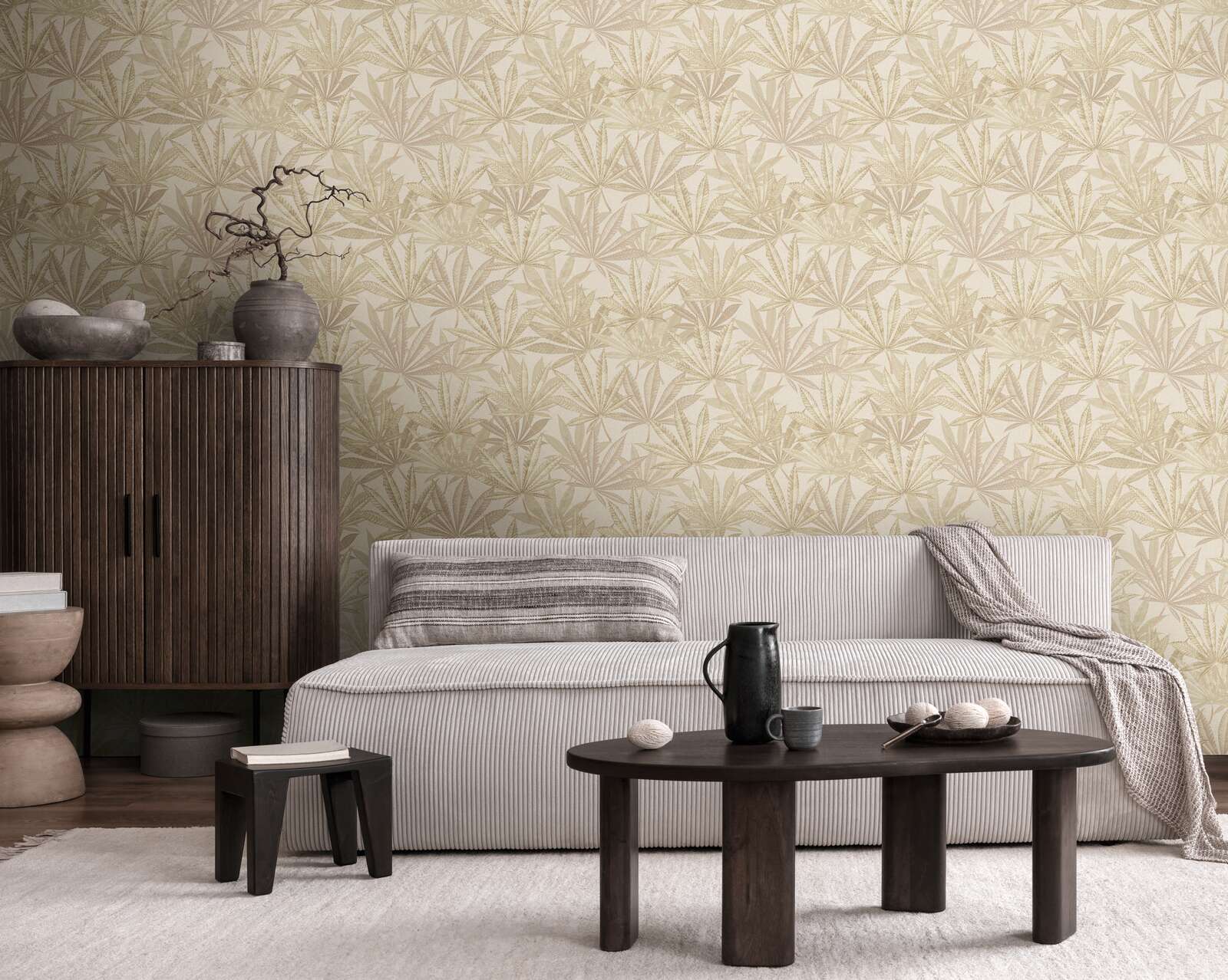             Jungle wallpaper with leaf pattern in vintage look - cream, beige
        