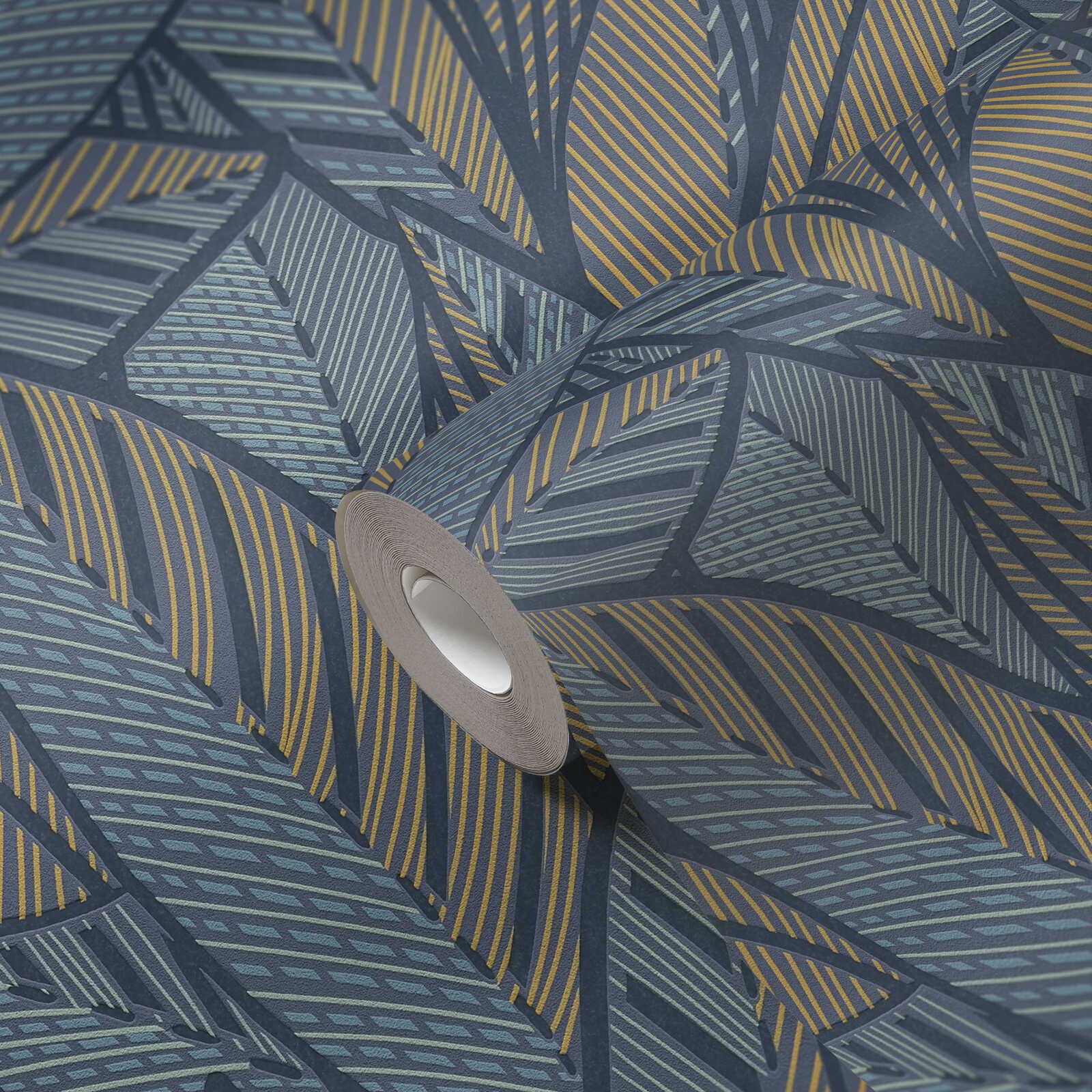             Palm leaves non-woven wallpaper with a jungle feel and glossy accents - blue, green, yellow
        