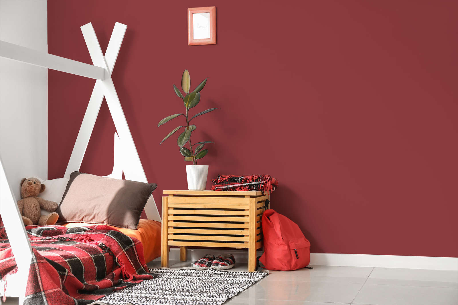             Wall Paint TCK7006 »Perky Pomegranate« in passionate dark red – 2.5 litre
        