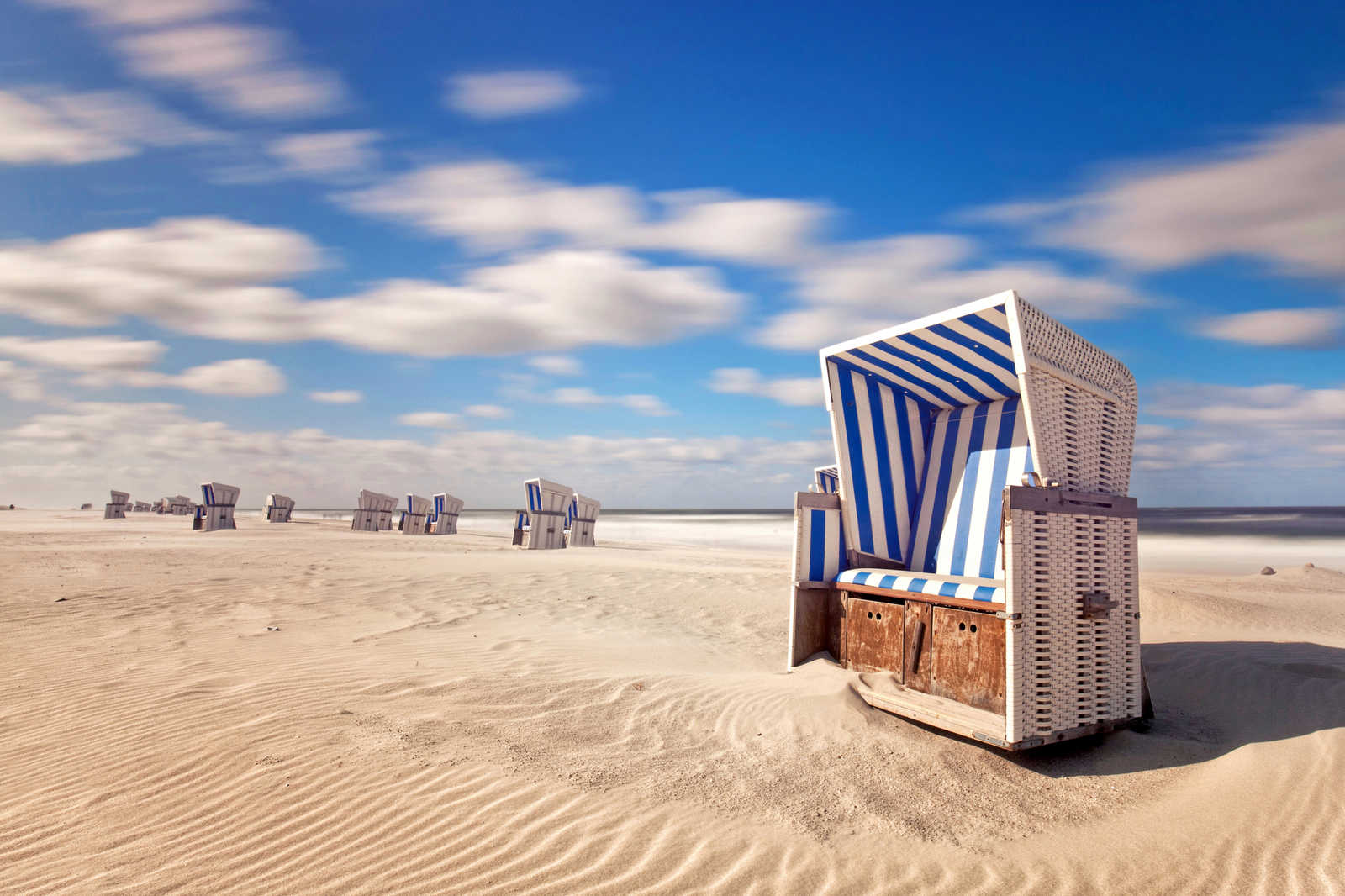             Strandstoel Canvas Schilderij Strand met Wolken Lucht - 1.20 m x 0.80 m
        