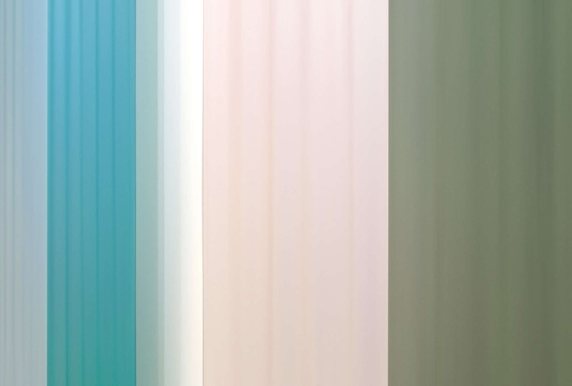             Fotomurali »co-colores 4« - Gradiente di colore a strisce - turchese, crema, verde | Materiali non tessuto a trama leggera
        