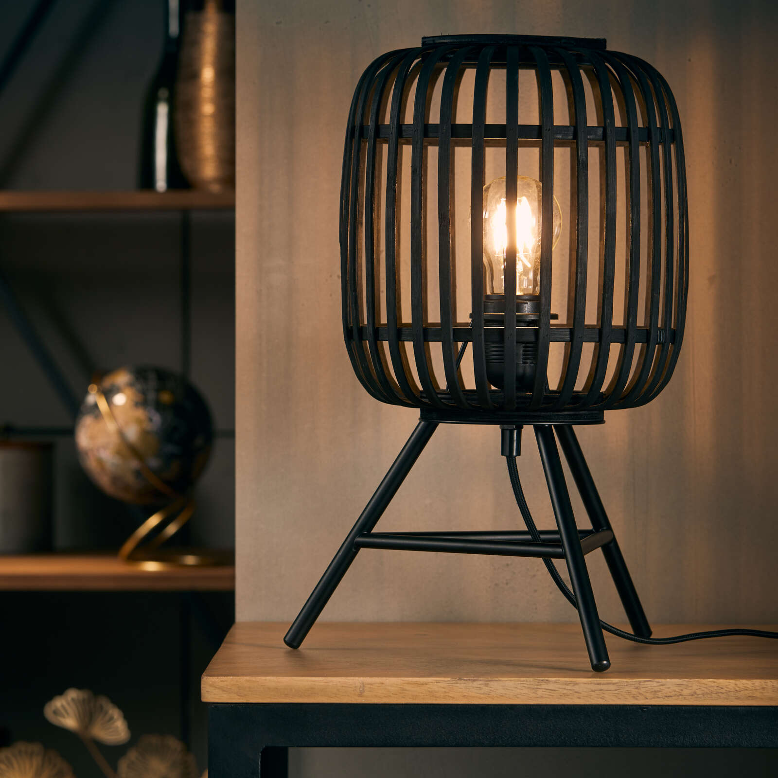             Lámpara de mesa de bambú - Willi 3 - Marrón
        
