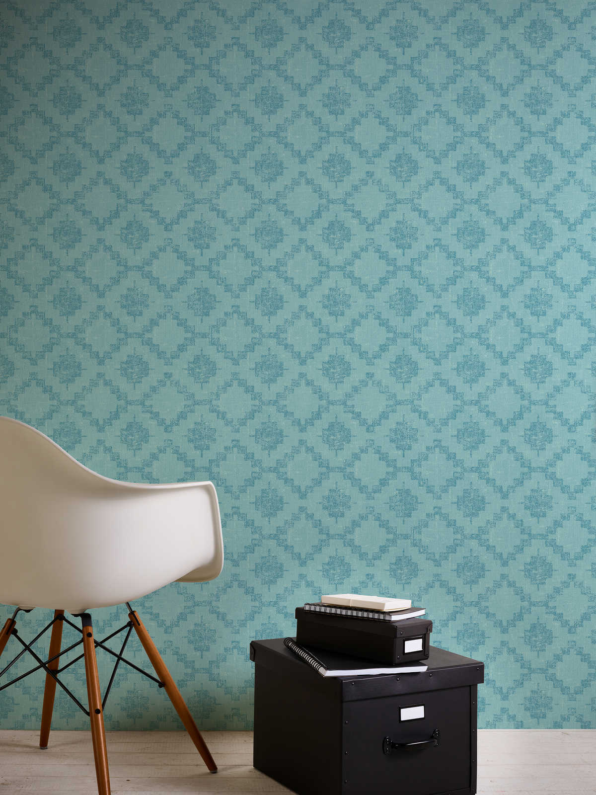             Non-woven wallpaper linen look with ethnic pattern - blue
        