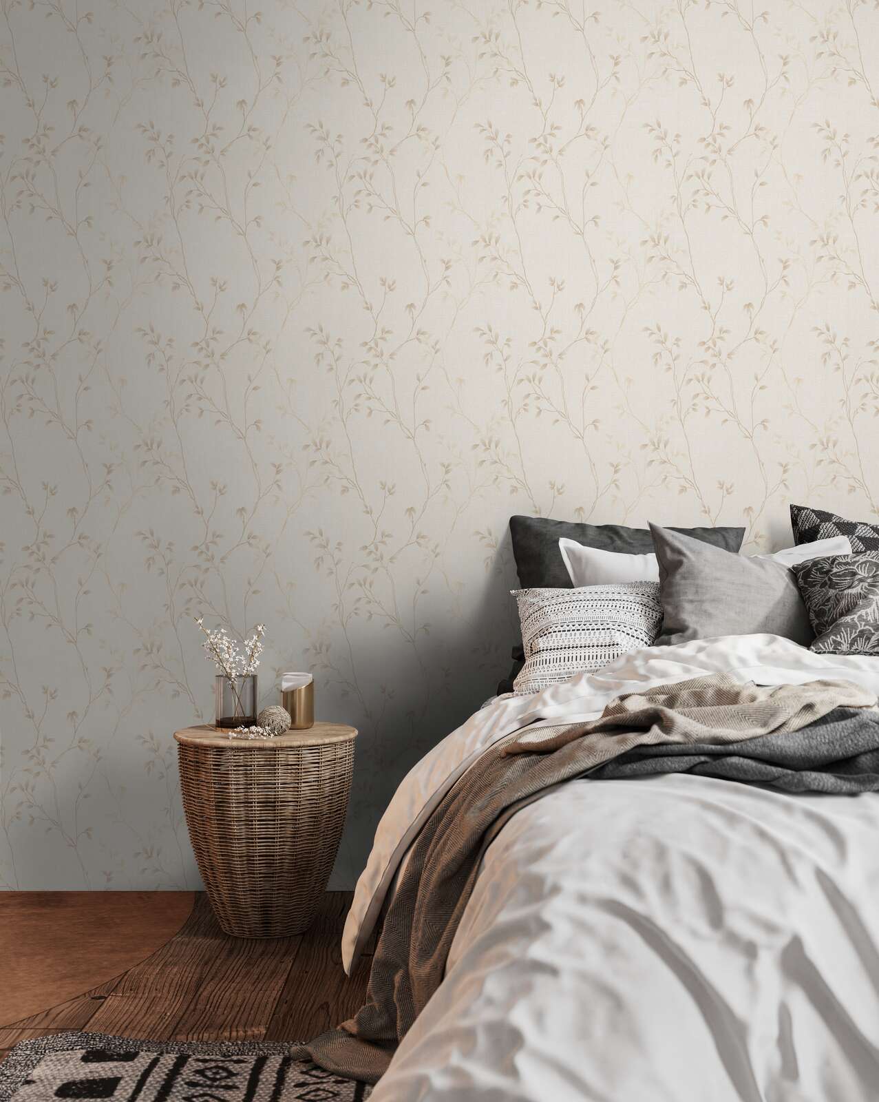             Non-woven wallpaper with subtle tendril pattern and textile surface - beige, cream, brown
        