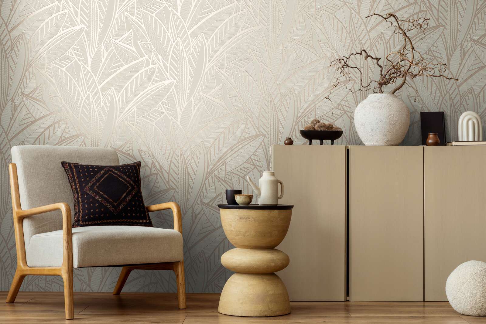             Jungle non-woven wallpaper with palm leaves and light gloss effects - white, grey
        