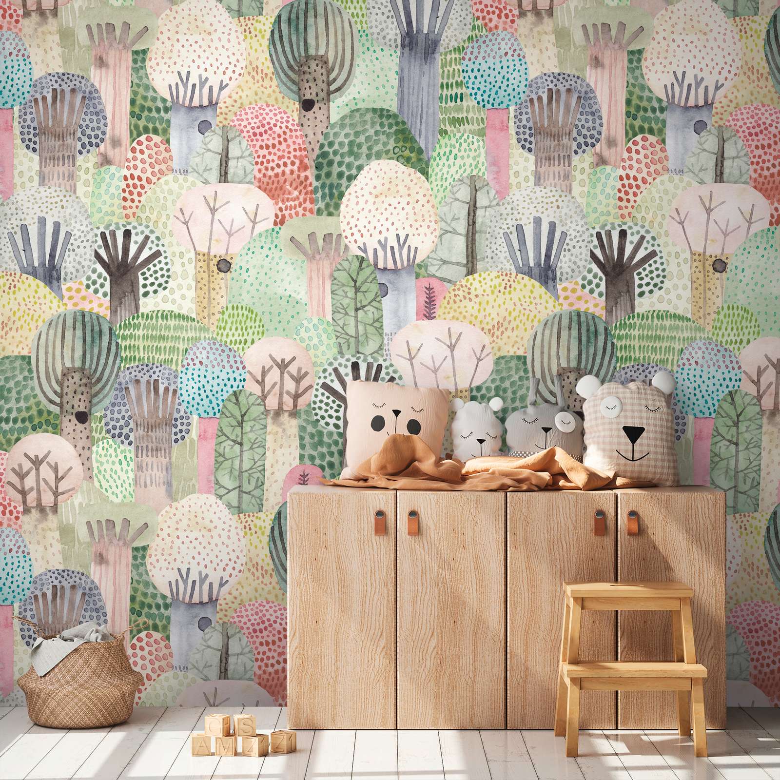             papier peint en papier intissé pour chambre d'enfant avec forêt de contes de fées colorée et une répétition de motifs à grande échelle - multicolore, vert, rose
        