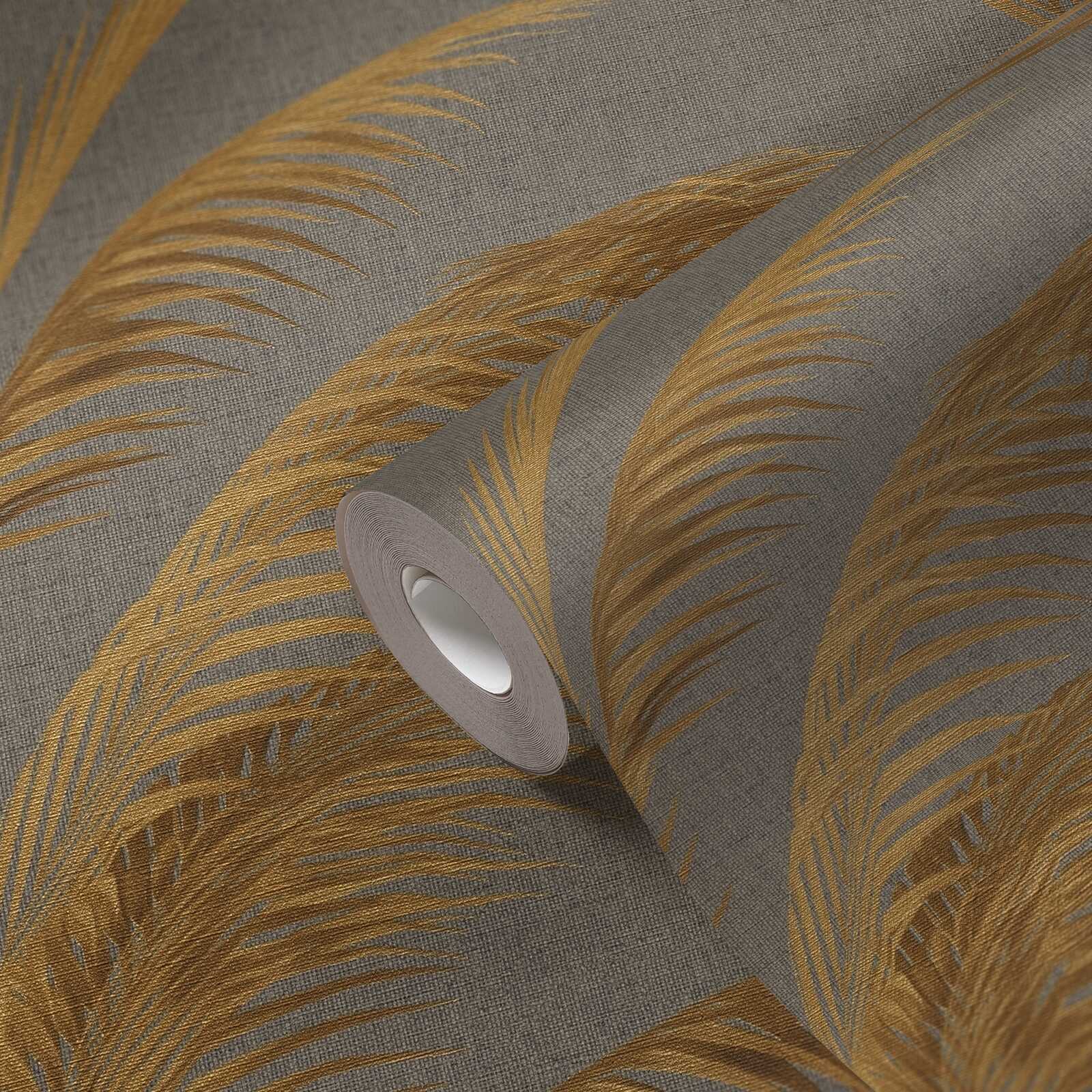             Vliesbehang met palmbladeren en gouden accenten - grijs, goud, metallic
        