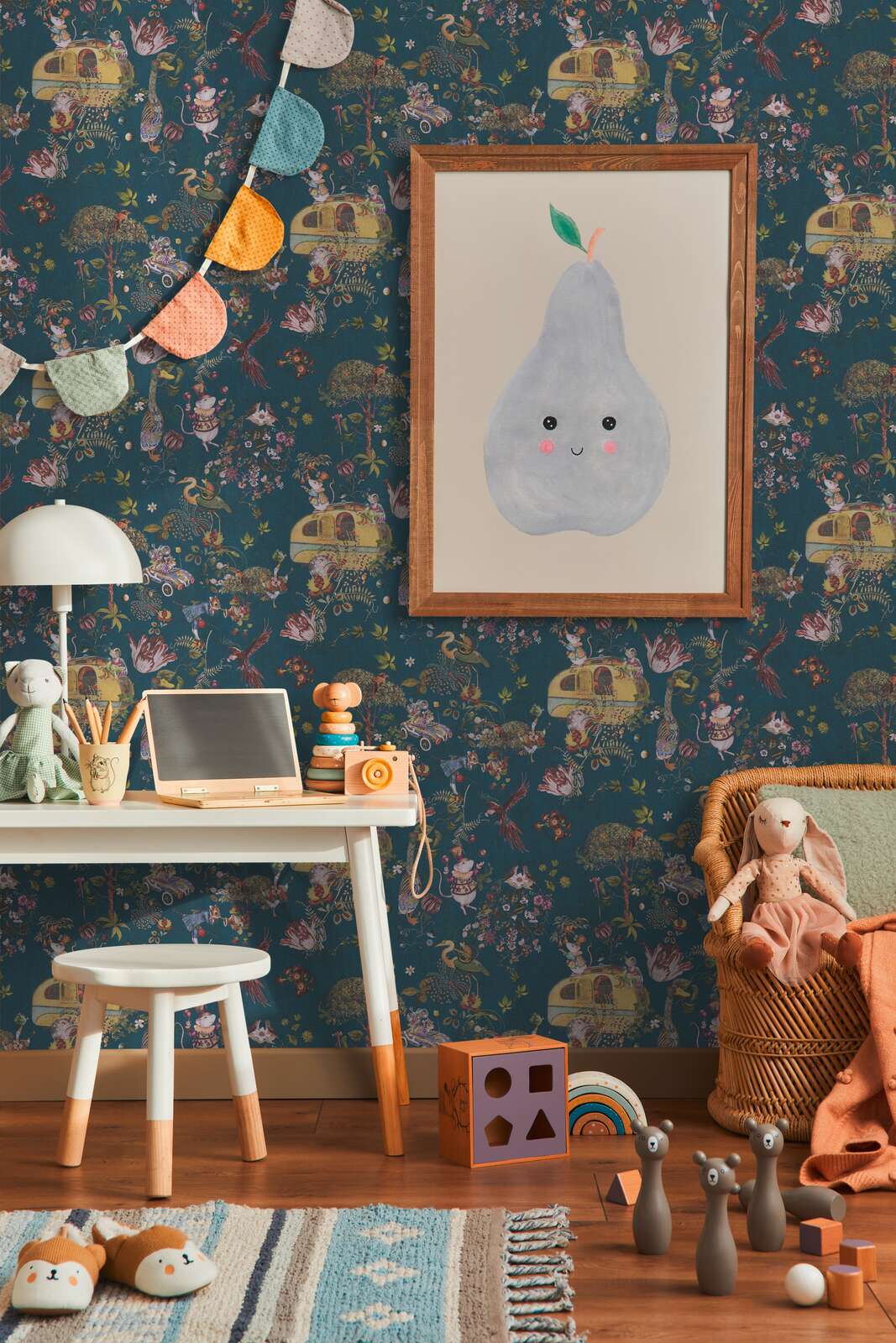             Fairytale children's room non-woven wallpaper with forest animals - blue, yellow, green
        