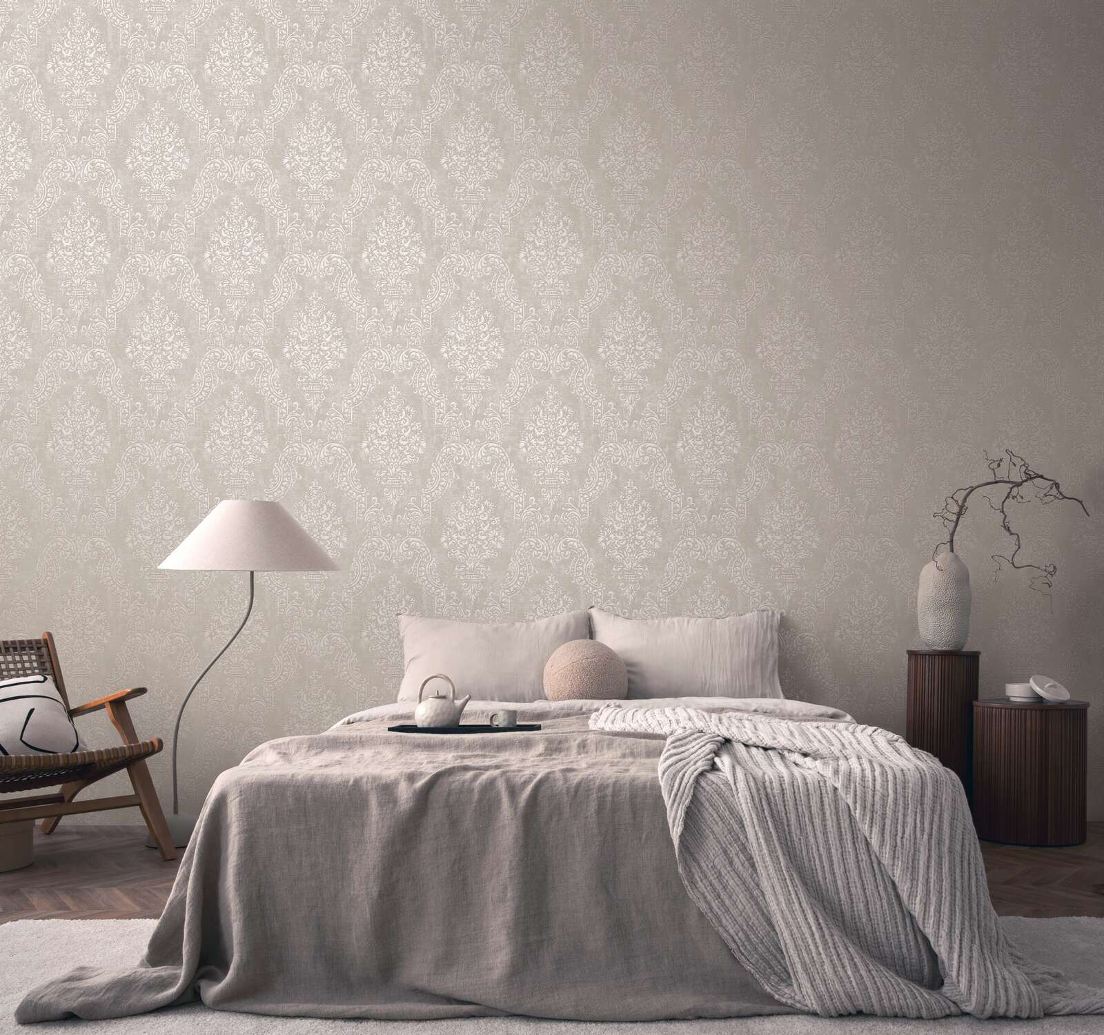             Elegant baroque wallpaper with ornaments in a vintage look - beige, grey
        