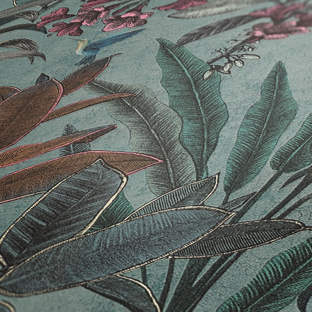             Non-woven wallpaper jungle with parrot in vintage design - green, blue, pink
        