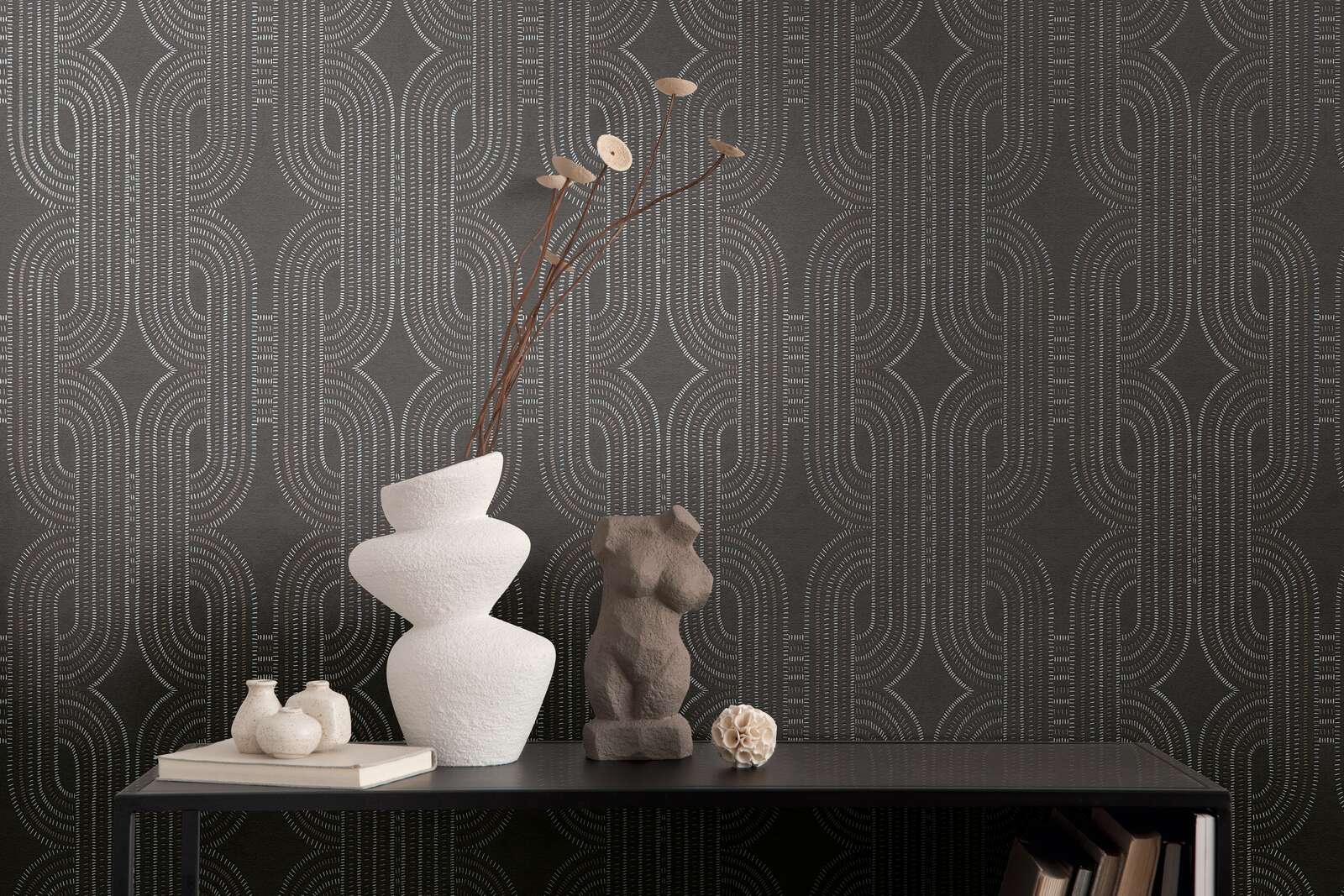             Non-woven wallpaper with abstract graphic retro pattern - black, brown, metallic
        