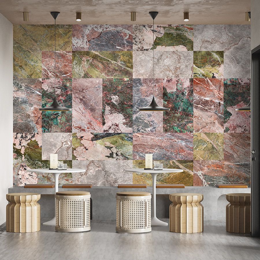 Digital behang »mixed marble« - Marmer patchwork ontwerp - Bont | Gladde, licht parelmoer glanzende vliesstof
